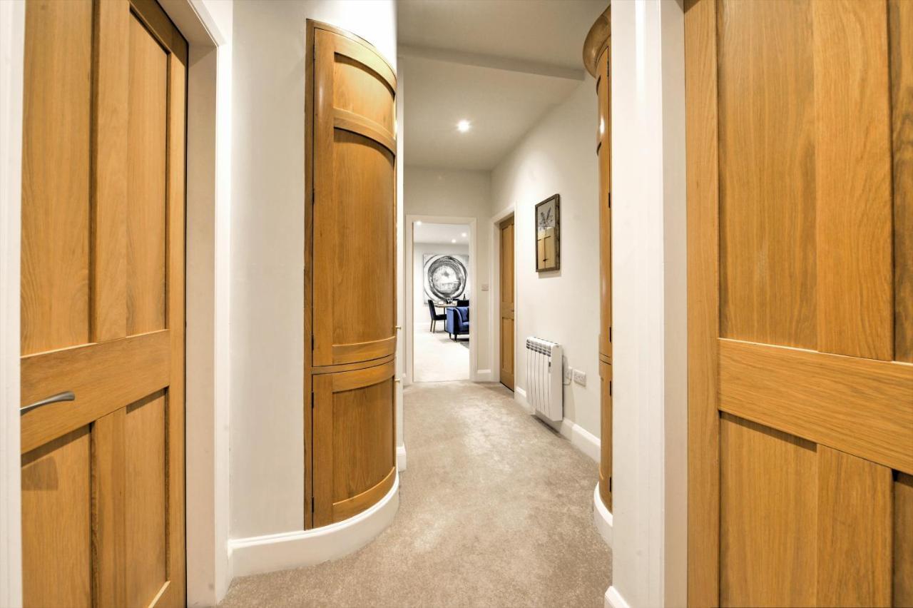 The Penthouse - Allocated Parking With City Views Ripon Exteriör bild